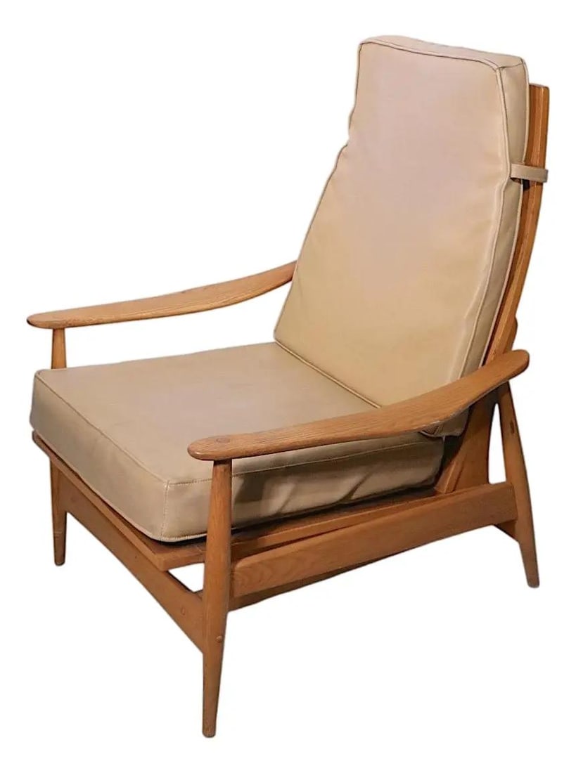 Heywood Wakefield Vinyl Upholstered Wood Frame Rocker Circa 1960s (1 of 10)