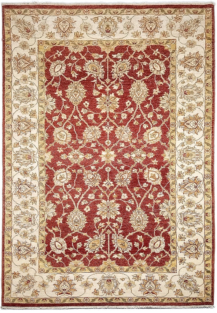 5x8 Handwoven Vegetable Dyed Chobi Rug in Natural Wool: 5x8 Handwoven Vegetable Dyed Chobi Rug in Natural Wool Free continental US Shipping Introducing the 5' x 8' New Vegetable Dyed Chobi Rug, a stunning blend of traditional artistry and contemporary styl