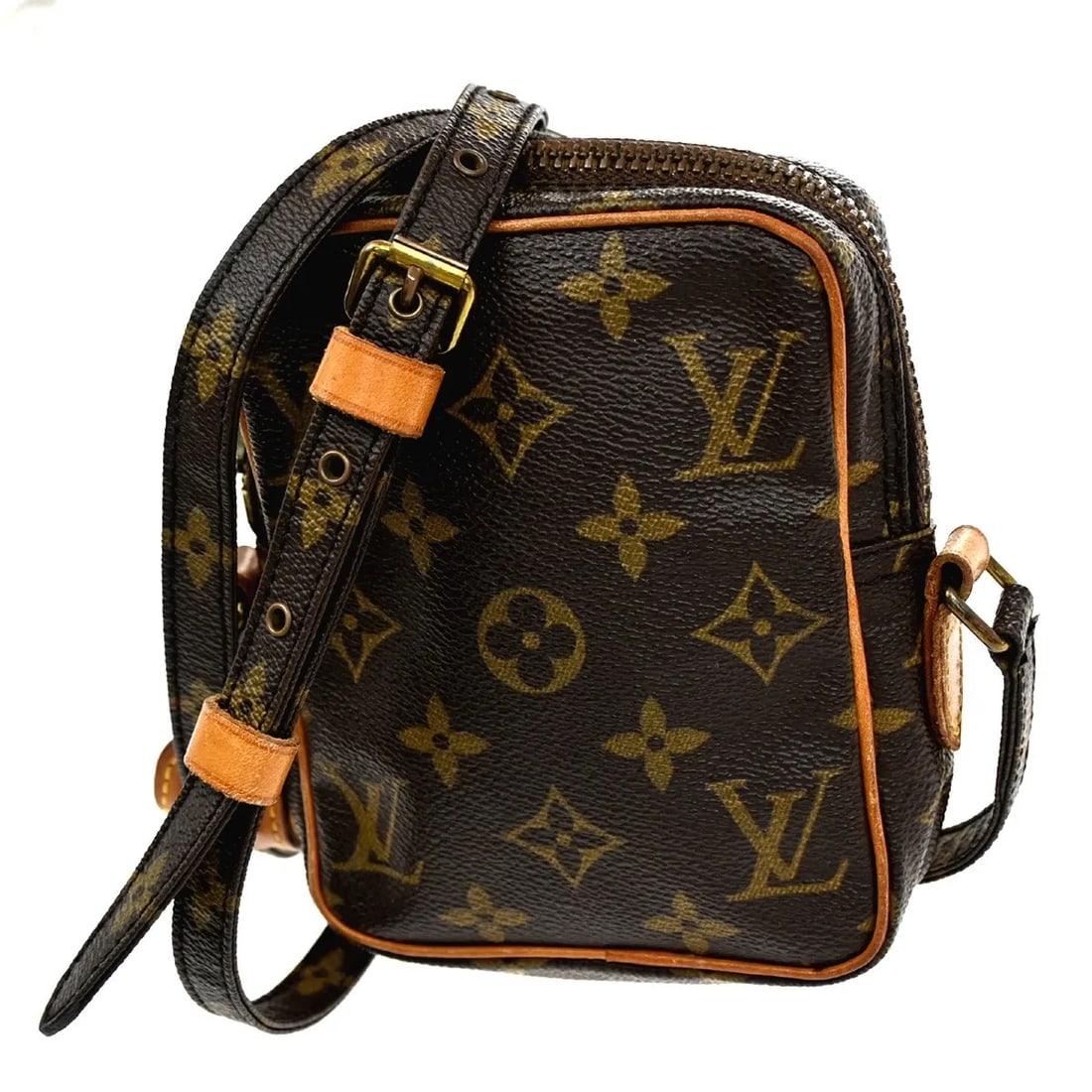 Louis Vuitton Danube Brown Monogram Canvas Handbag: Louis Vuitton Danube Brown Monogram Canvas Handbag Louis Vuitton Danube handbag crafted from monogram canvas in brown, designed for women. The compact bag features dimensions of 11.5 cm by 15 cm by 4 