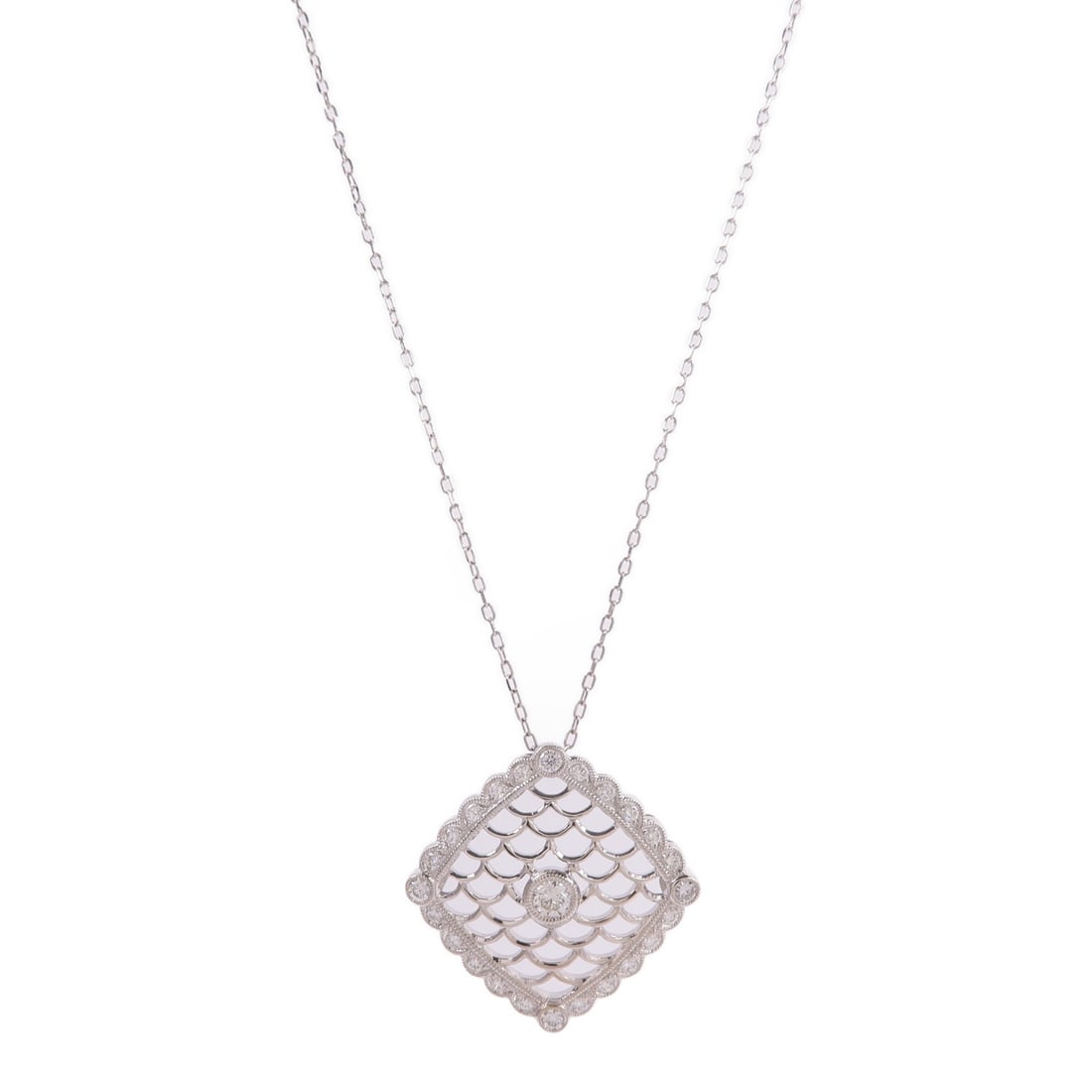 18K White Gold Diamond Necklace: 18K White Gold Diamond Necklace 18K White Gold Diamond Necklace for Women Diamond necklace crafted in 18K white gold with a clear diamond design. This women's necklace is presented in very good condit