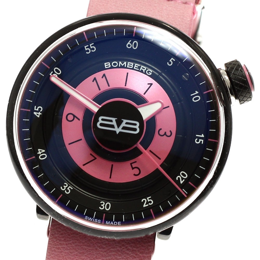 BOMBERG BB-01 Quartz Pink Black Women's Wristwatch: BOMBERG BB-01 Quartz Pink Black Women's Wristwatch This BOMBERG BB-01 women's wristwatch features a stainless steel case and a leather strap, combining durability with a stylish look. The watch showca