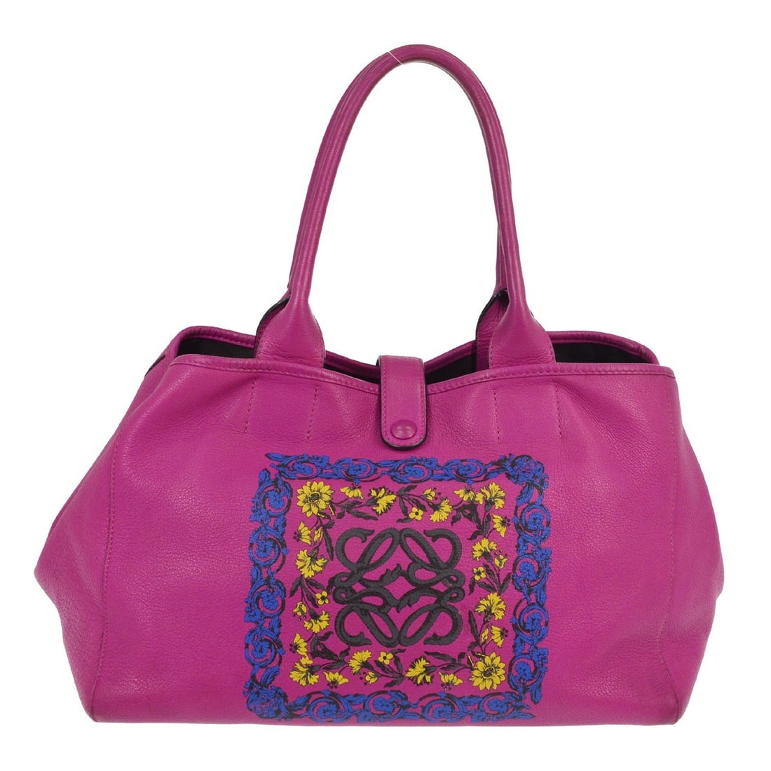 Loewe Anagram Barocco Purple Leather Large Tote Bag: Loewe Anagram Barocco Purple Leather Large Tote Bag Loewe Barocco Anagram tote bag in purple leather with double handles and inner pockets. This women's large tote is made in Spain and shows overall v
