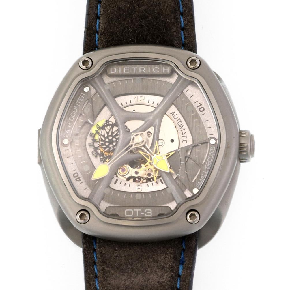 Dietrich OT-3 Automatic Men's Watch Gray Suede Band 50m Water Resistant: Dietrich OT-3 Automatic Men's Watch Gray Suede Band 50m Water Resistant Discover the Dietrich OT-3 Automatic Organic Time Men's Wrist Watch, a distinctive blend of style and functionality. This timepi