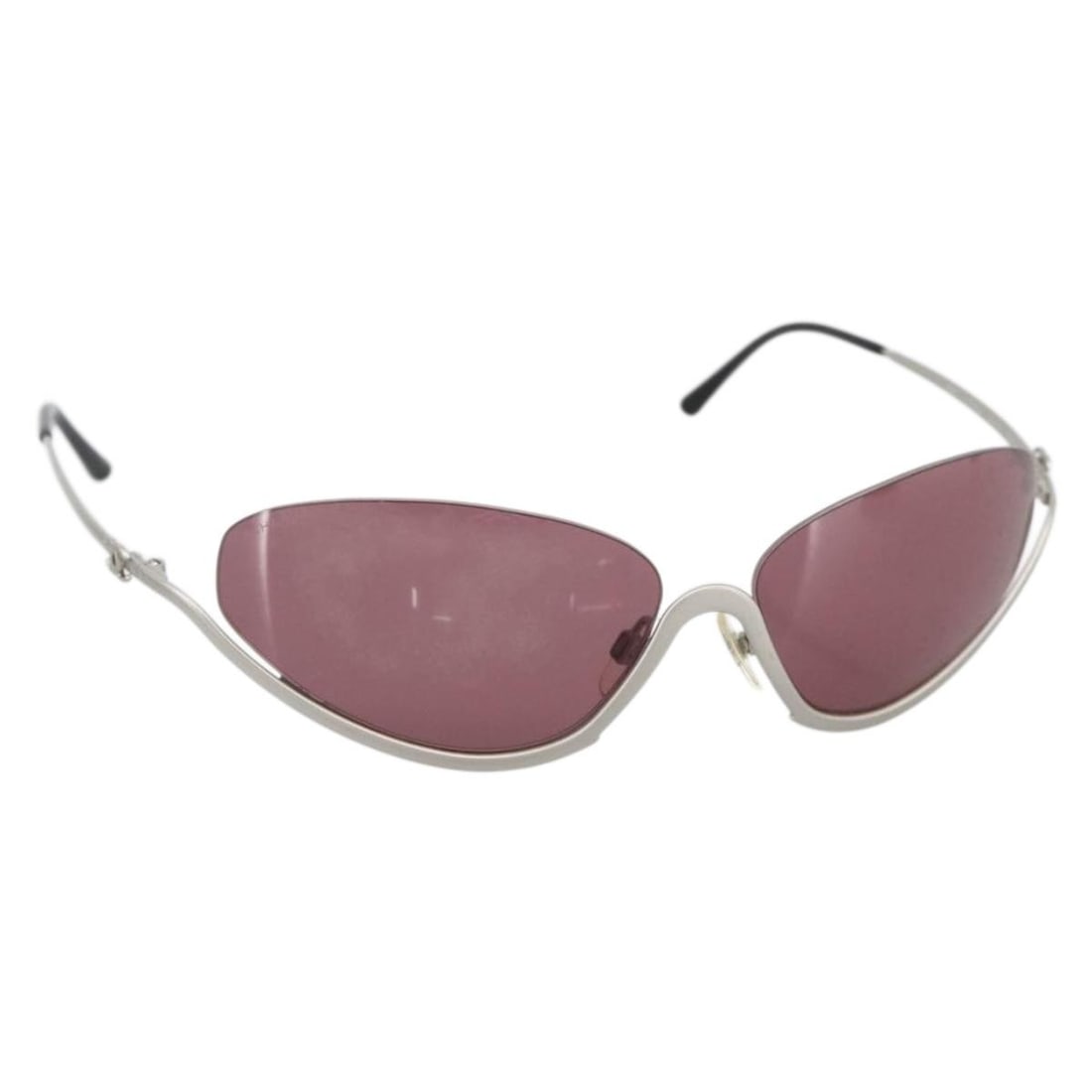 CHANEL 4004 Silver Tone Metal Sunglasses for Women Italy: CHANEL 4004 Silver Tone Metal Sunglasses for Women Italy These CHANEL COCO Mark women's sunglasses feature a sleek metal frame in a silver tone and are part of the 4004 product line. Made in Italy, th