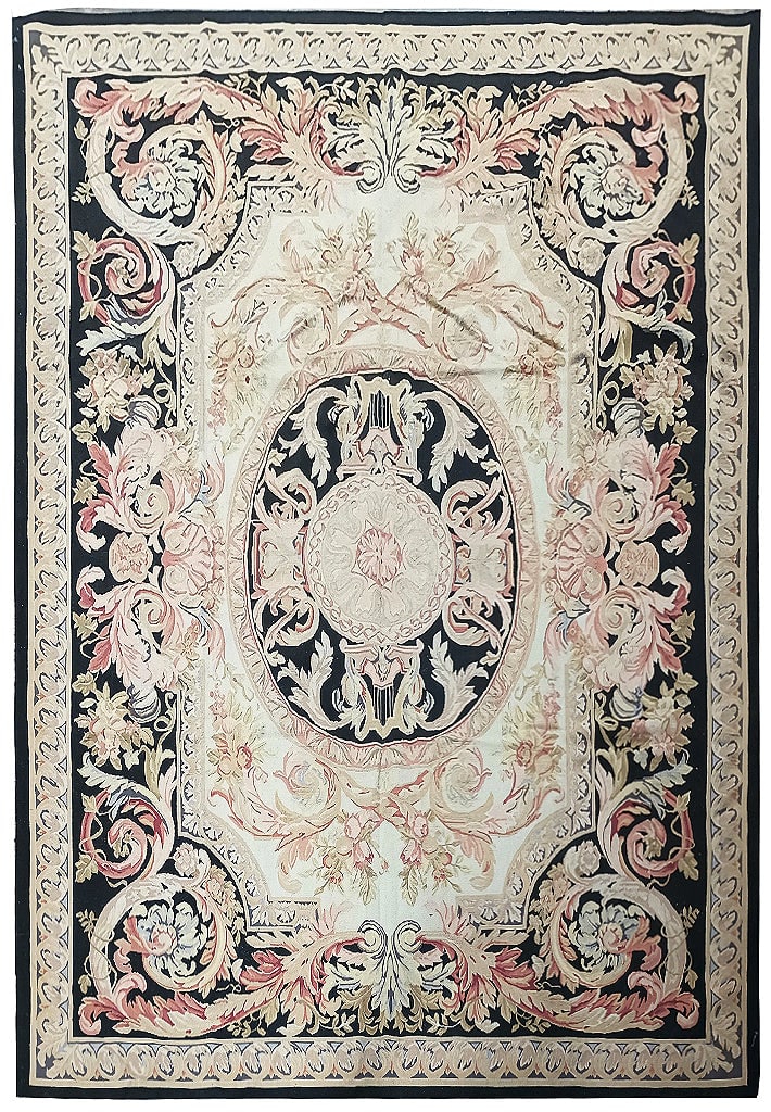 Elegant Black Aubusson Flat Weave Rug 8 x 10 ft: Elegant Black Aubusson Flat Weave Rug 8 x 10 ft Free continental US Shipping Introducing this stunning 8 x 10 Aubusson Flat Weave rug in an elegant black color. This exquisite piece adds a touch of so