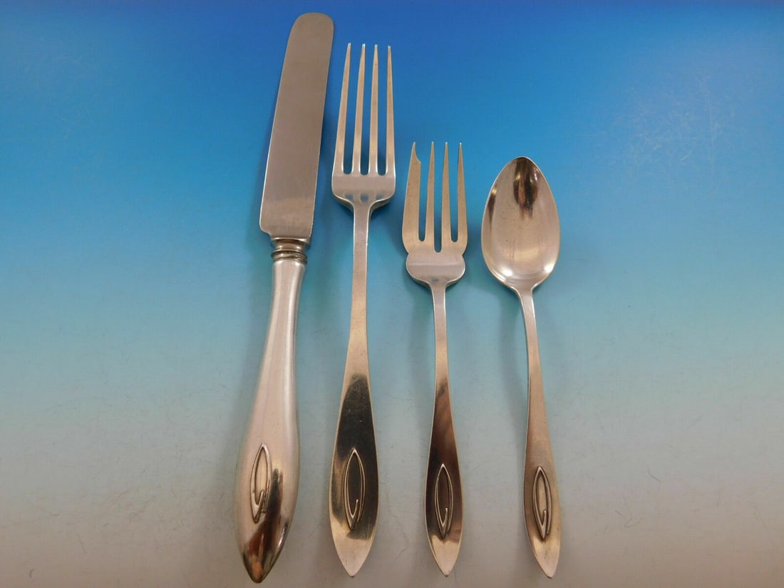 Shreve Buckingham Narrow Sterling Silver 4-Piece Dinner Setting: Shreve Buckingham Narrow Sterling Silver 4-Piece Dinner Setting This exquisite Buckingham Narrow place setting by Shreve is crafted from high-quality sterling silver and dates back to the early 20th c