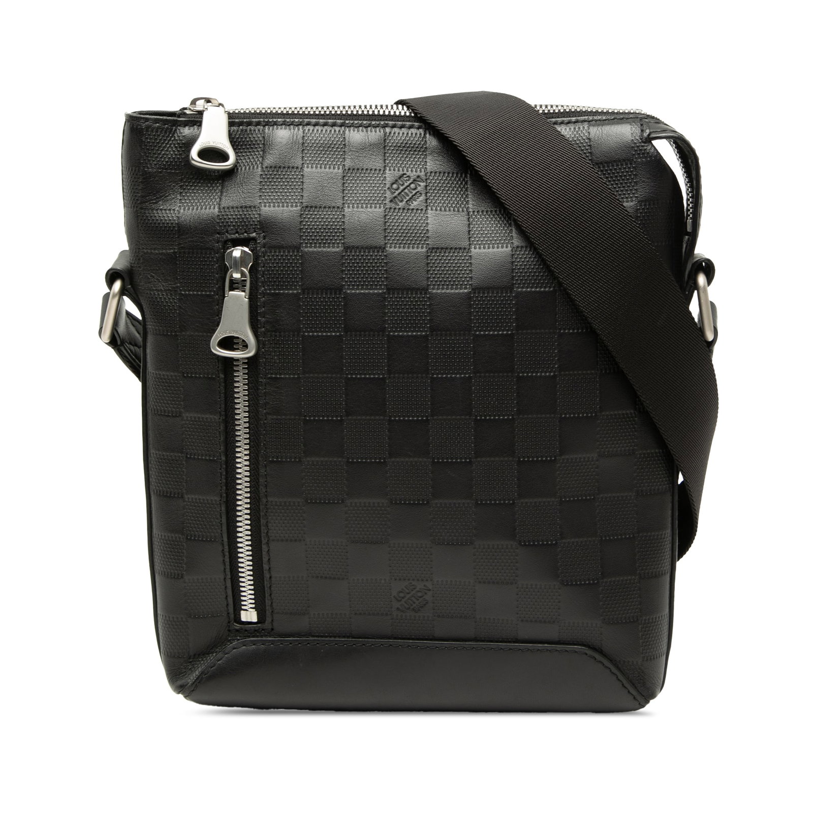 Black Leather Messenger Bag Louis Vuitton Discovery Messenger BB: Black Leather Messenger Bag Louis Vuitton Discovery Messenger BB Louis Vuitton Discovery Messenger BB in black Damier Infini leather. This messenger bag features an adjustable flat canvas strap, an ex