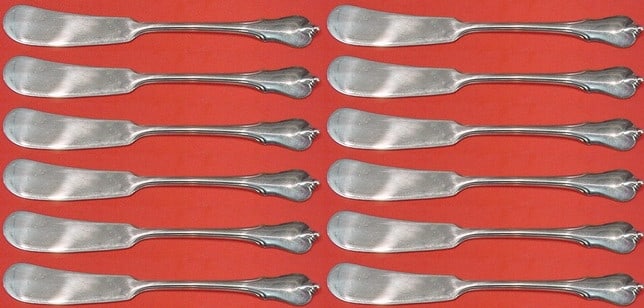 Wallace Grand Colonial Sterling Silver Butter Spreader Set 12pcs 6in: Wallace Grand Colonial Sterling Silver Butter Spreader Set 12pcs 6in Enhance your dining experience with this exquisite 12-piece butter spreader set from Wallace, featuring the elegant Grand Colonial 