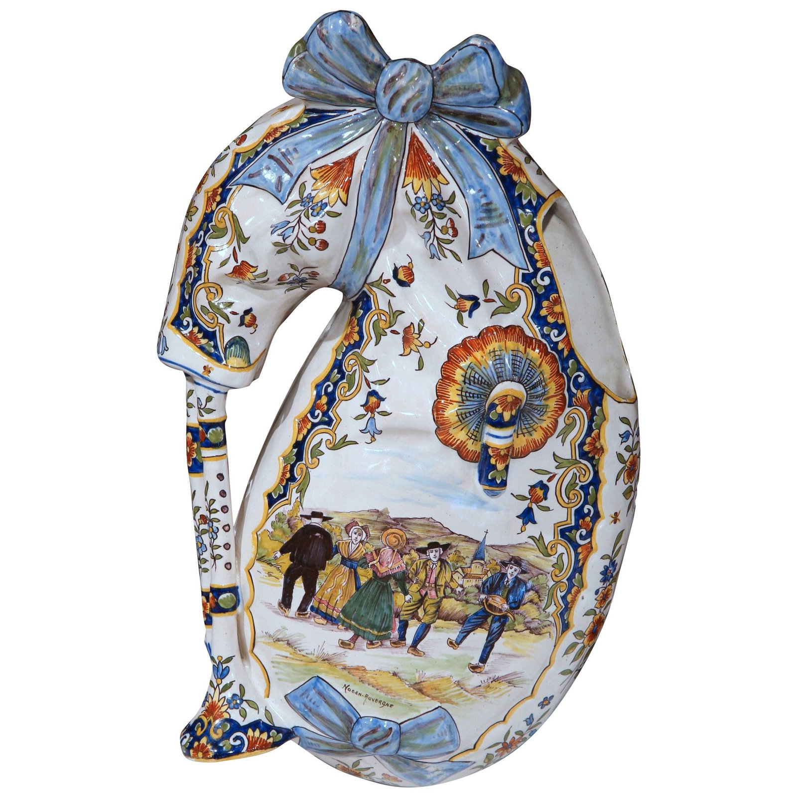 19th Century French Hand Painted Faience Bagpipe Flower Holder: 19th Century French Hand Painted Faience Bagpipe Flower Holder This exquisite 19th century French hand-painted faience wall bagpipe flower holder is a stunning decorative piece from the late 19th cent