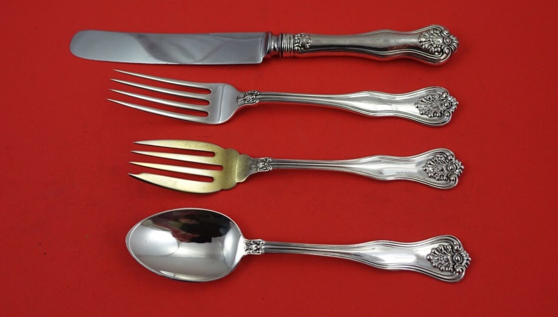 Dominick & Haff Alexandra Sterling Silver 4-Piece Place Setting: Dominick & Haff Alexandra Sterling Silver 4-Piece Place Setting Elevate your dining experience with the exquisite Alexandra 4-piece place setting by Dominick & Haff. Crafted from high-quality sterling