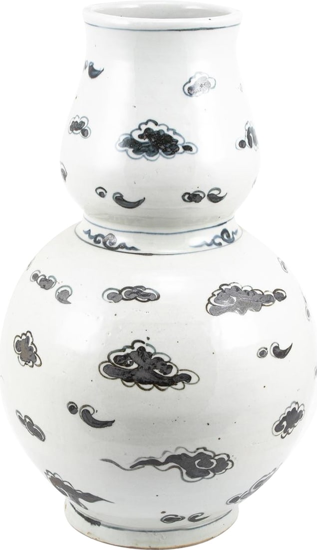 Hand-Painted Chinoiserie Ceramic Vase Cloud Design 21H 14W 14D: Hand-Painted Chinoiserie Ceramic Vase Cloud Design 21H 14W 14D This exquisite gourd-shaped porcelain vase showcases a stunning hand-painted cloud design in an elegant indigo blue finish. Crafted from 