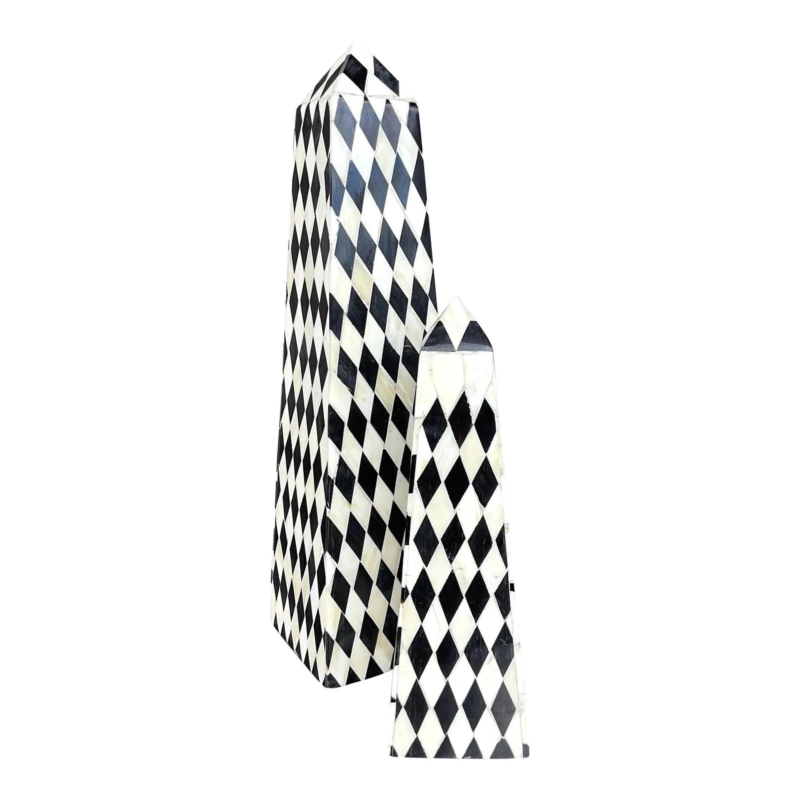 Vintage Boho Harlequin Tessellated Stone Obelisks Set of Two: Vintage Boho Harlequin Tessellated Stone Obelisks Set of Two This exquisite set of vintage Boho obelisks showcases a captivating Harlequin design crafted from tessellated stone. With two sizes, these 