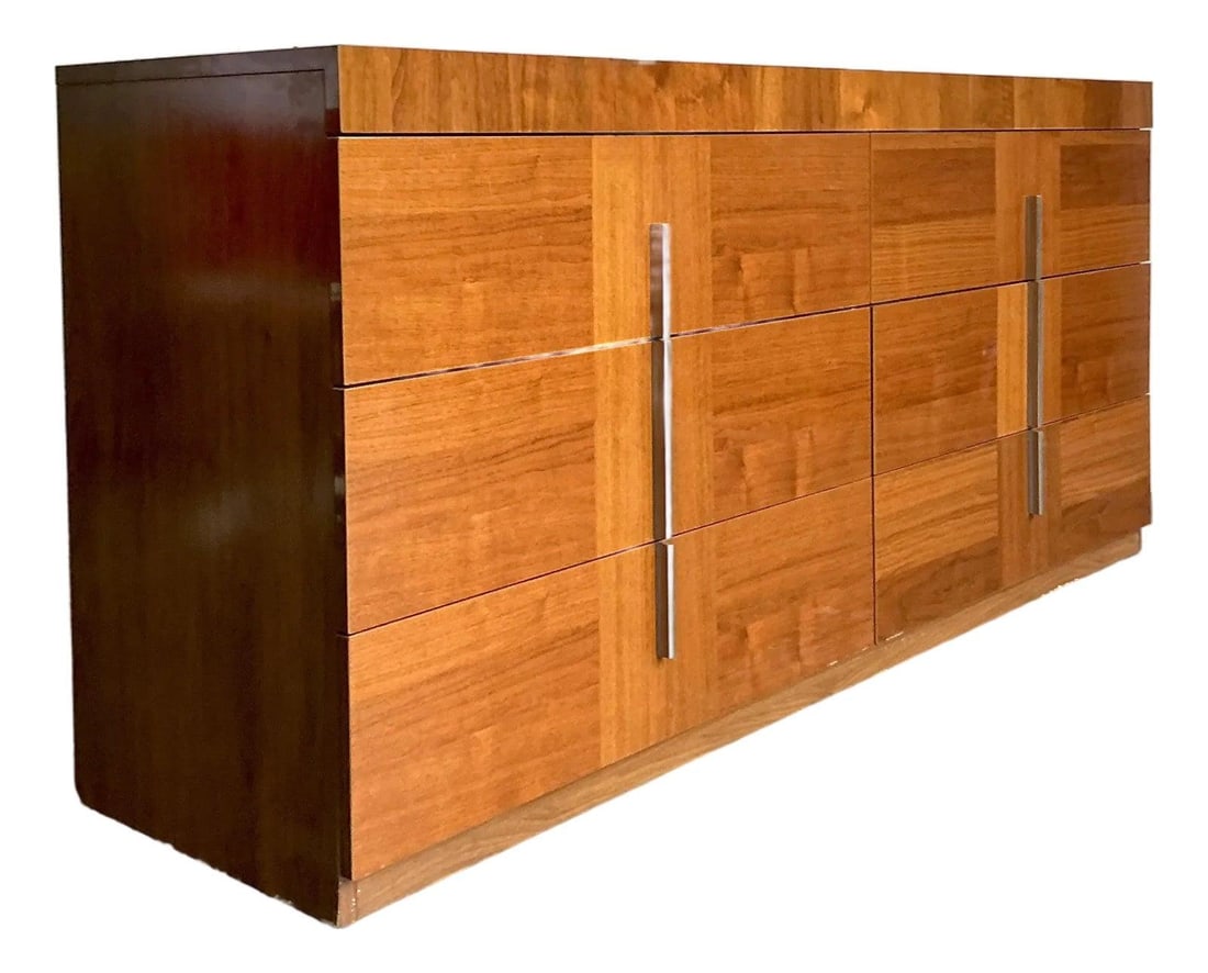 Italian Mid-Century Modern Burlwood Dresser with Nine Drawers by ALF: Italian Mid-Century Modern Burlwood Dresser with Nine Drawers by ALF This vintage Italian dresser by ALF exemplifies sophisticated Mid-Century Modern design. Crafted from richly grained burl wood, it 