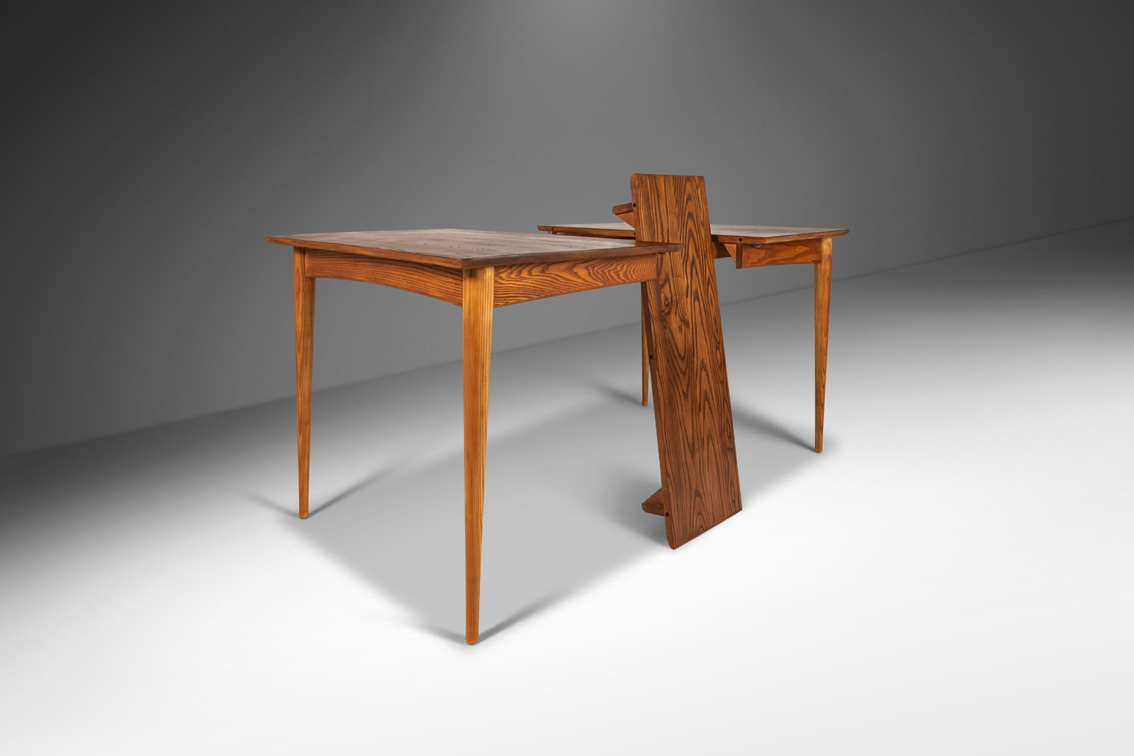 1960s Angular Mid Century Modern Solid Oak Dining Table USA - 7
