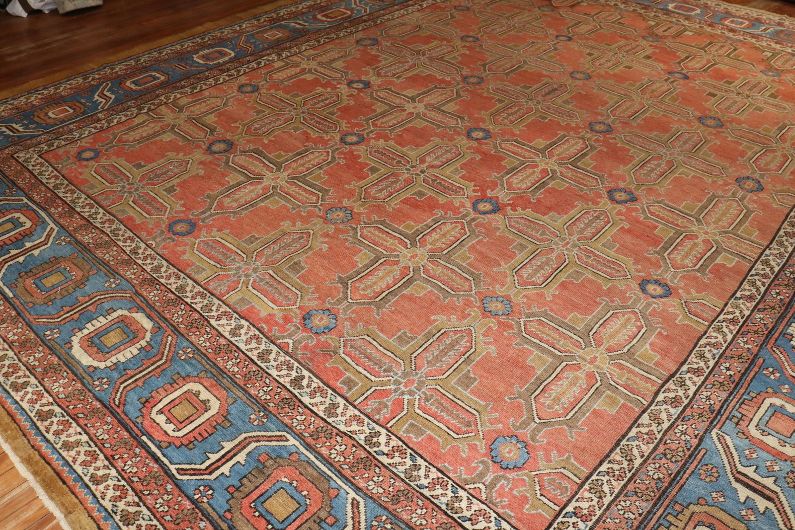 12'4'' x 14'7'' Antique Bakshaish Hand-Knotted Wool Carpet - 4