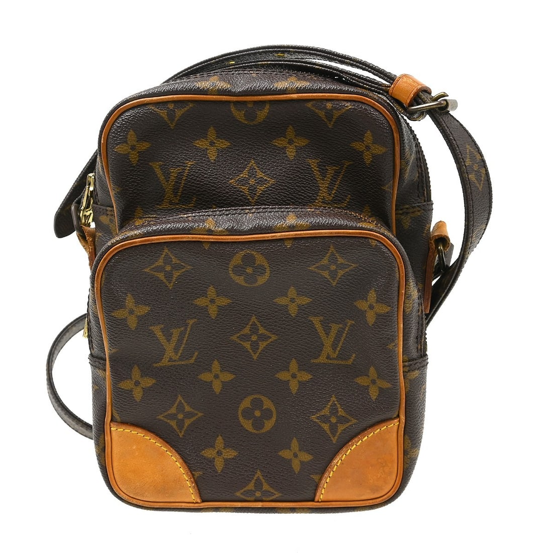 Louis Vuitton Amazone Monogram Canvas Crossbody Shoulder Bag M45236: Louis Vuitton Amazone Monogram Canvas Crossbody Shoulder Bag M45236 Vintage Louis Vuitton Amazon crossbody shoulder bag in brown Monogram canvas and leather with zip closure and gold-plated hardware. 