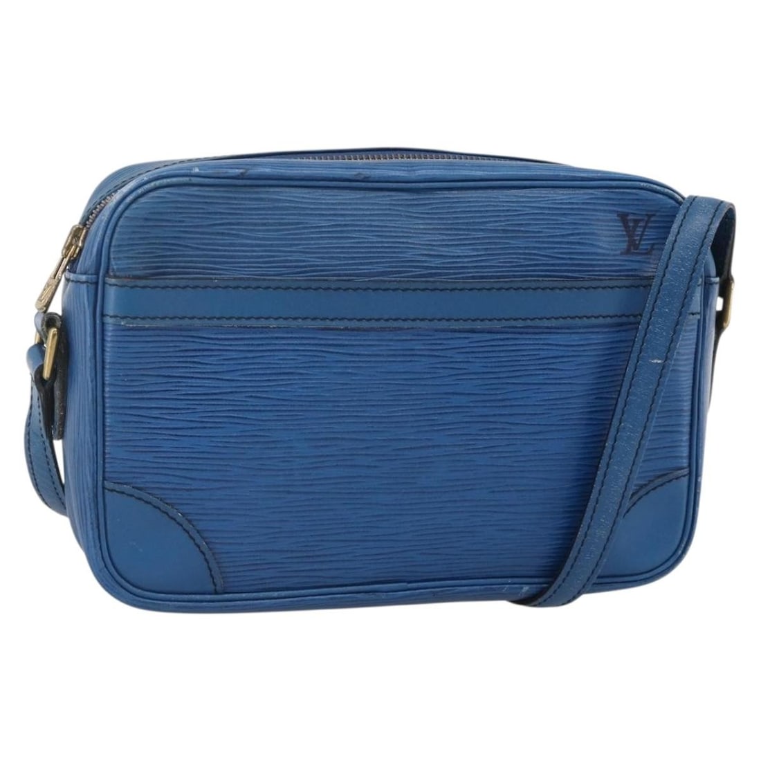 Louis Vuitton M52305 Trocadero 23 Blue Epi Leather Shoulder Bag: Louis Vuitton M52305 Trocadero 23 Blue Epi Leather Shoulder Bag Louis Vuitton Epi Trocadero 23 shoulder bag in blue Epi leather. This women's shoulder bag is made in France and features an adjustable 