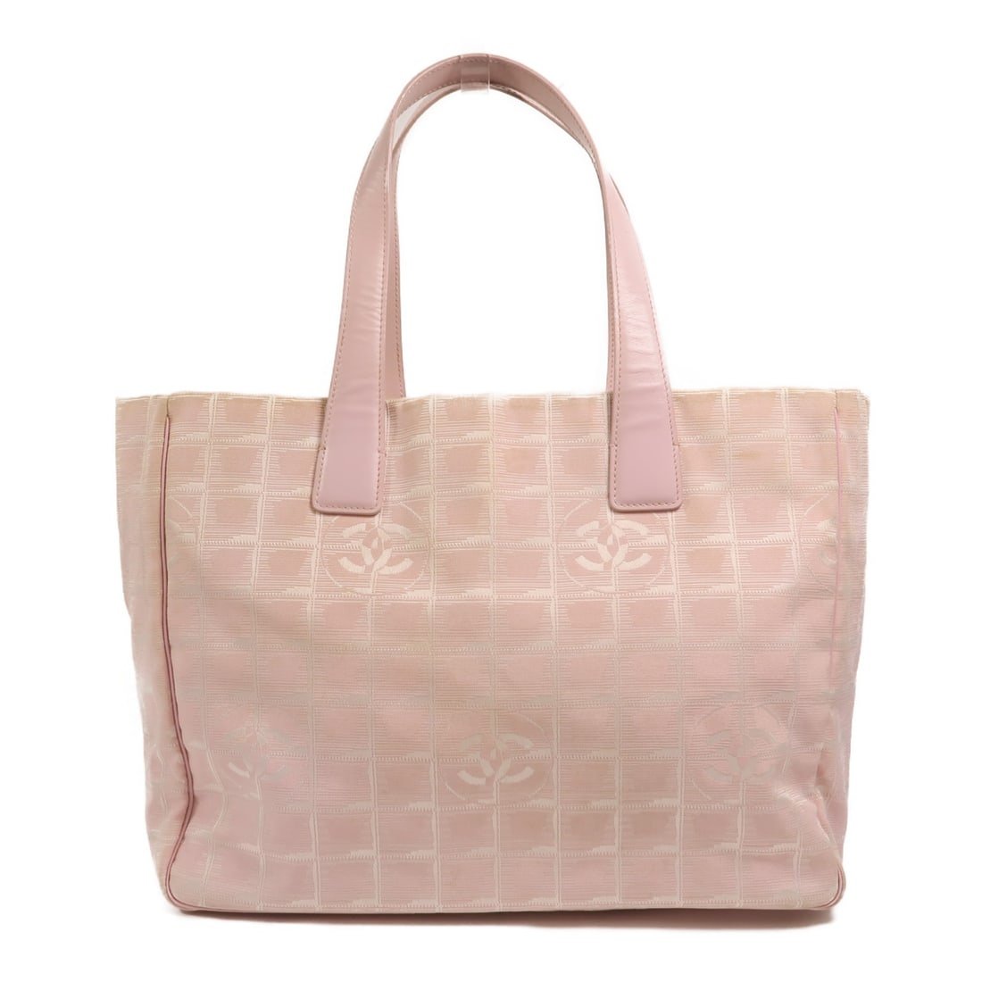 CHANEL Pink Nylon New Travel Line Tote Bag GHW: CHANEL Pink Nylon New Travel Line Tote Bag GHW This Chanel Travel Line tote bag features a pink nylon exterior, offering a stylish and practical option for everyday use. Designed for women, the tote i