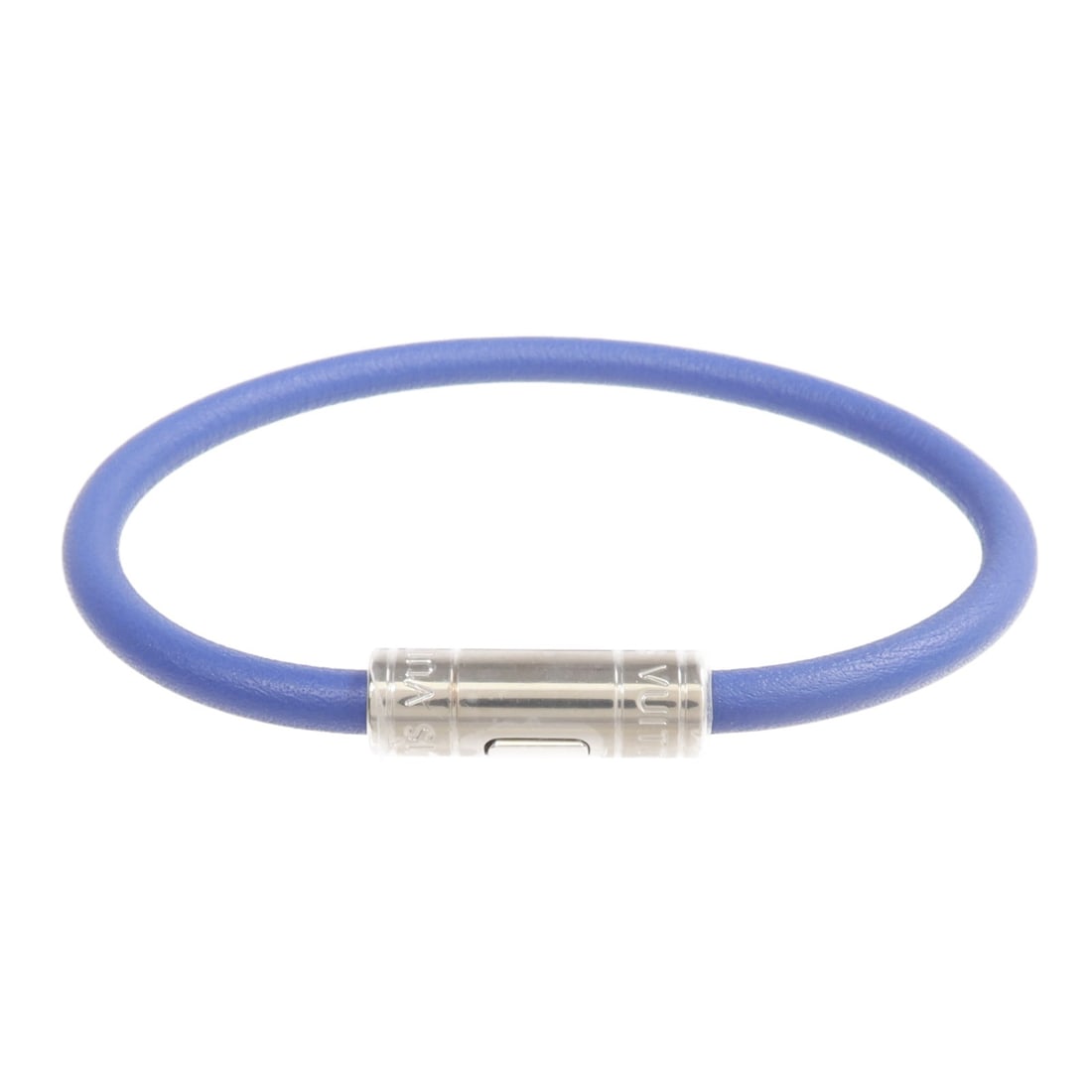Blue Calfskin Keep It Bracelet by Louis Vuitton with Silver Hardware: Blue Calfskin Keep It Bracelet by Louis Vuitton with Silver Hardware This Louis Vuitton Keep It bracelet features blue calfskin leather. Designed for women, it showcases a sleek and modern style with 