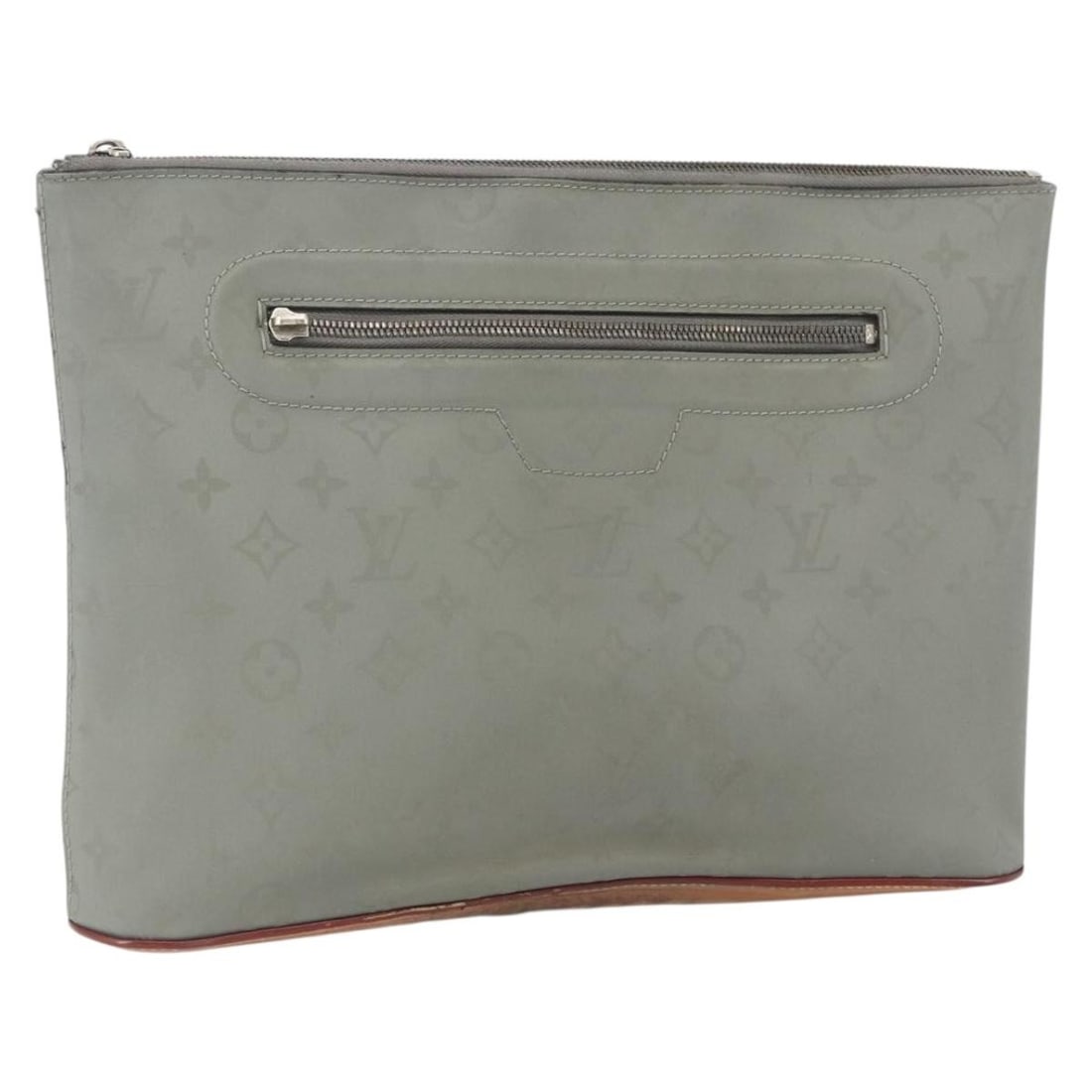 Louis Vuitton Pochette Cosmos Gray Monogram Titanium Canvas Clutch M63240: Louis Vuitton Pochette Cosmos Gray Monogram Titanium Canvas Clutch M63240 This is a Louis Vuitton Monogram Titanium Pochette Cosmos clutch bag in gray. Crafted from Monogram Titanium Canvas, this wome