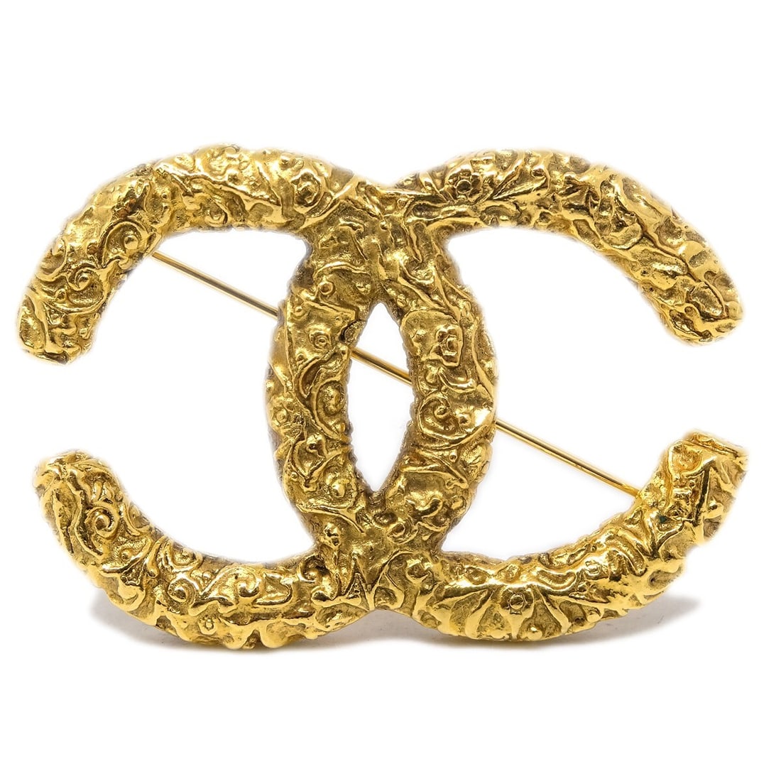 CHANEL 03A Gold Plated CC Clover Brooch: CHANEL 03A Gold Plated CC Clover Brooch Gold-plated Chanel CC brooch pin in a clover shape, made in France. Marked 03A, this piece presents in very good condition with noted dirt and general signs of 