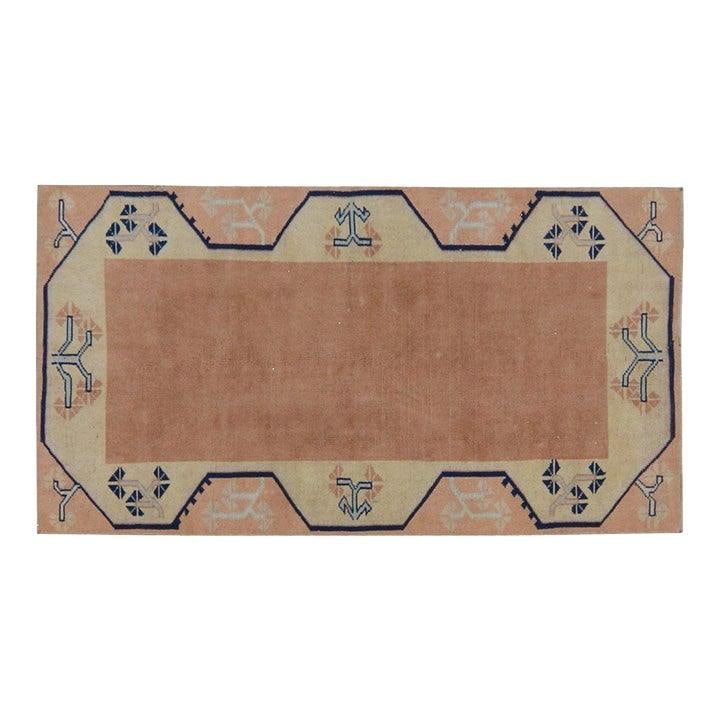 Hand-Knotted Wool Anatolian Turkish Rug 2'7'' x 4'9'' Vintage: Hand-Knotted Wool Anatolian Turkish Rug 2'7'' x 4'9'' Vintage This vintage Turkish Anatolian rug is hand-knotted using traditional techniques and crafted from wool. It features a rich brown color and 