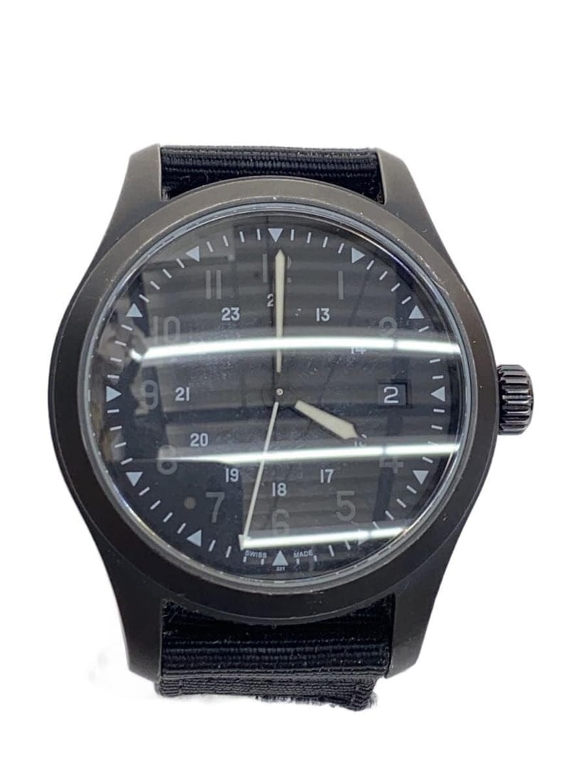 Hamilton x N.HOOLYWOOD Men's Wristwatch: Hamilton x N.HOOLYWOOD Men's Wristwatch This HAMILTON x N.HOOLYWOOD men's wristwatch features Swiss-sourced materials and is designed for durability and style. The watch shows slight signs of use and 
