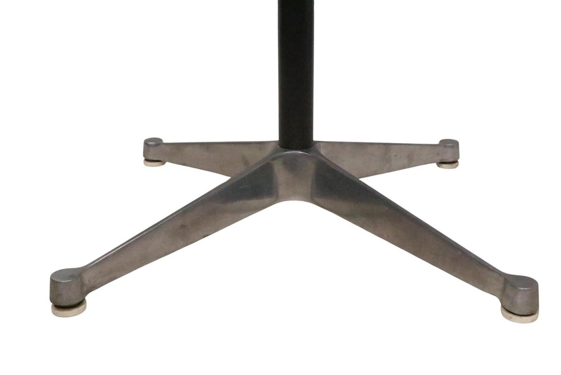 Herman Miller Eames cafe table with universal base - 9
