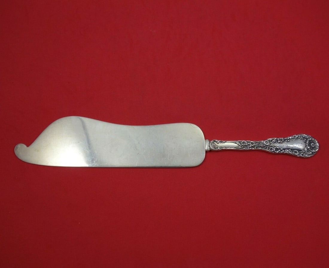 Dominick & Haff Sterling Silver Ice Cream Slice Number 10 11 7/8 inches: Dominick & Haff Sterling Silver Ice Cream Slice Number 10 11 7/8 inches This exquisite ice cream slice is crafted by Dominick & Haff, showcasing the elegant Number 10 pattern. Made from high-quality s
