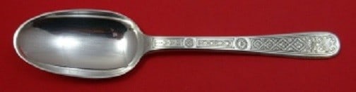 Puiforcat Lauzun Sterling Silver Dinner Spoon 8 1/4": Puiforcat Lauzun Sterling Silver Dinner Spoon 8 1/4" This exquisite dinner spoon features the elegant Lauzun pattern by Puiforcat, crafted from high-quality sterling silver. Measuring 8 1/4 inches in 