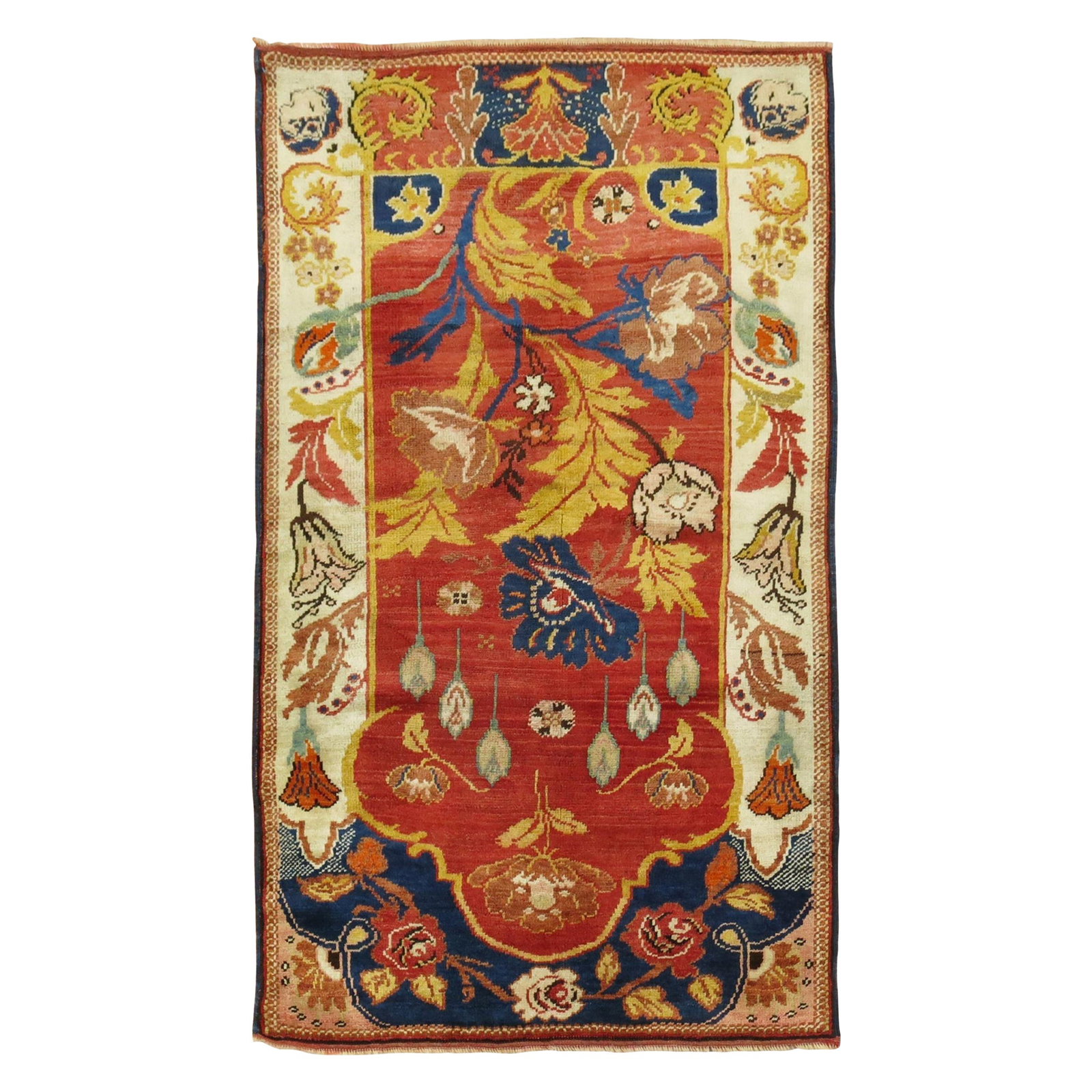 Mid-20th Century Hand-Woven Turkish Wool Rug 41x65: Mid-20th Century Hand-Woven Turkish Wool Rug 41x65 Discover the beauty of this Gorgeous Antique Turkish Rug, a stunning addition to any home decor. Hand-woven from high-quality wool, this mid-20th cen