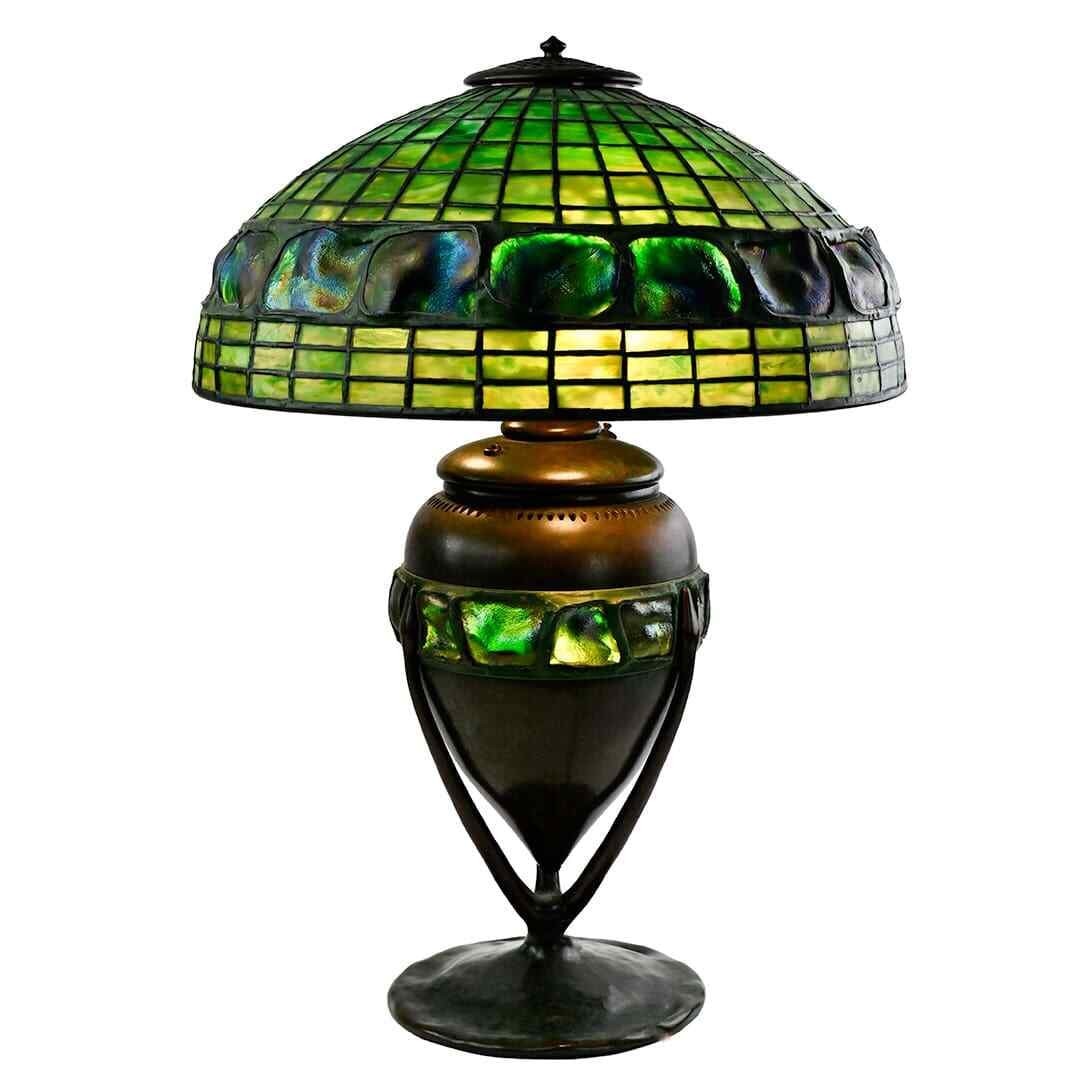 Tiffany Studios stained glass bronze table lamp turtleback (1 of 11)