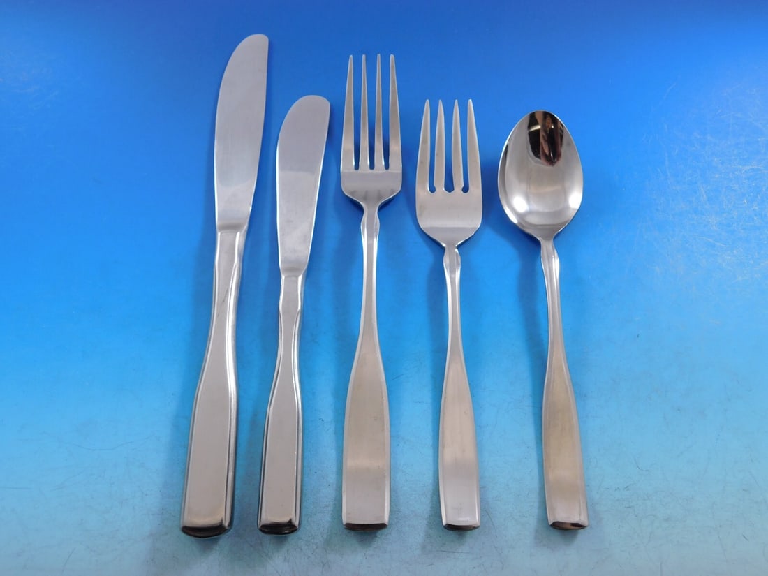 Delta Airline Stainless Steel Flatware Set for 4 with Caddy 19 Pieces (1 of 7)