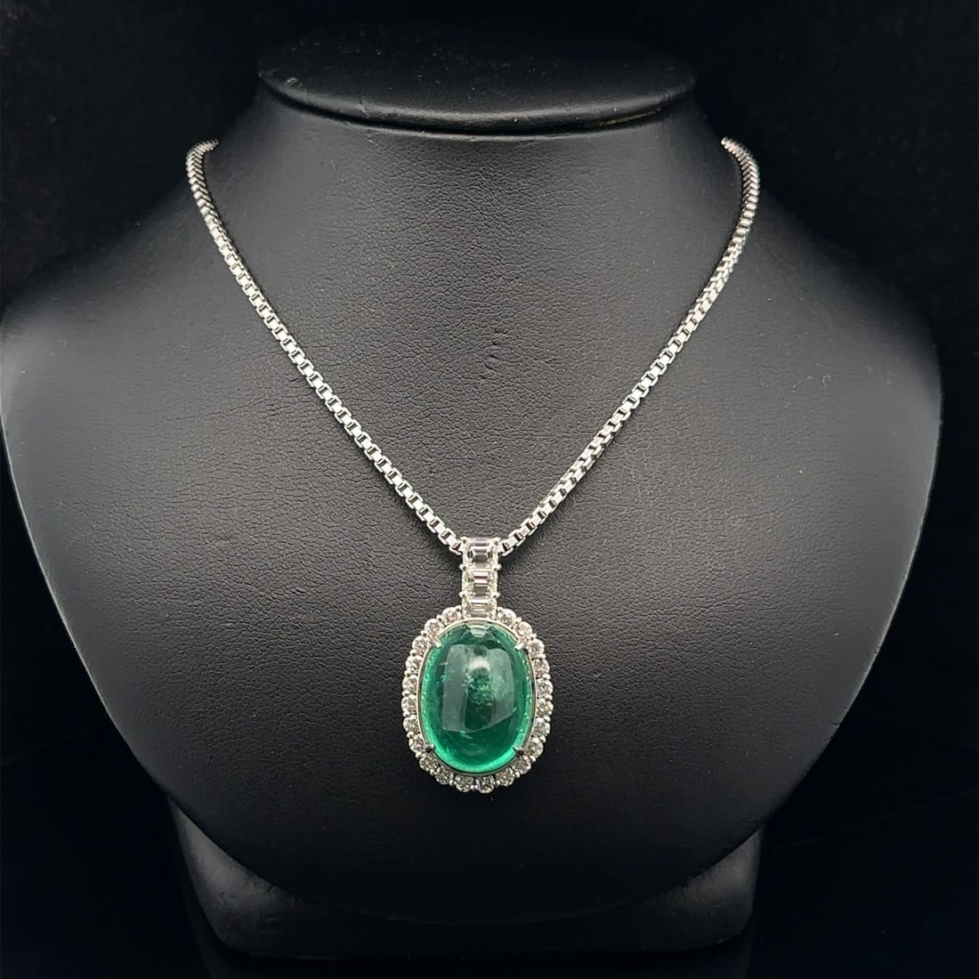 Vintage GIA Certified 17.76ct Oval Emerald Diamond Slide Pendant Necklace: Vintage GIA Certified 17.76ct Oval Emerald Diamond Slide Pendant Necklace This stunning vintage slide pendant necklace features a large, natural cabochon emerald weighing 15.89ct, set in a solid plati
