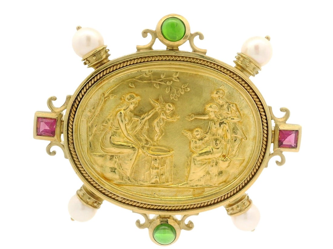 SeidenGang 18k Yellow Gold Pearl Cameo Brooch Pendant with Green and Pink Stones: SeidenGang 18k Yellow Gold Pearl Cameo Brooch Pendant with Green and Pink Stones This exquisite pendant brooch from SeidenGang is crafted from solid 18k yellow gold and features a stunning pearl and g