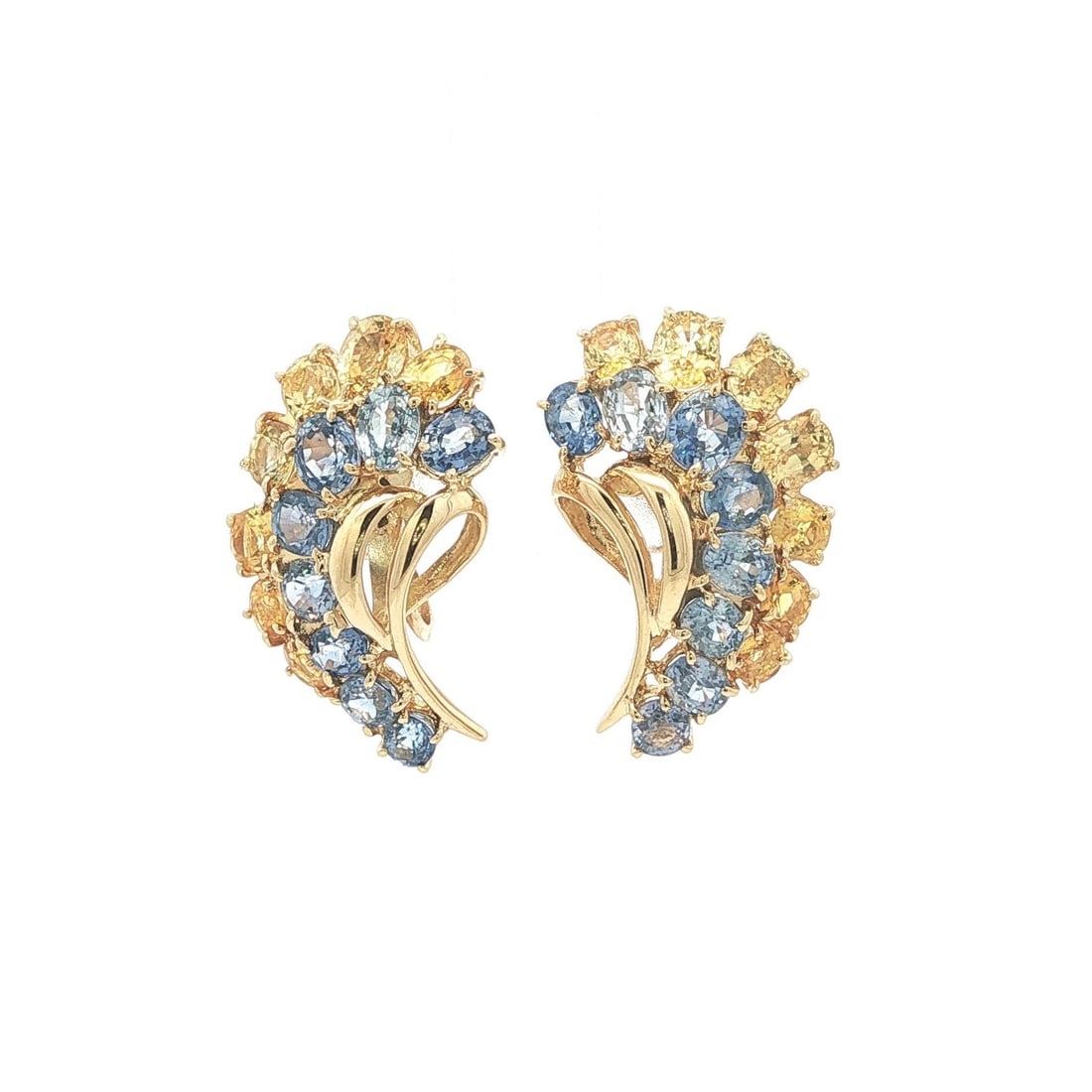 18k Yellow Gold Sapphire Cluster Screw Back Earrings 7.78ct: 18k Yellow Gold Sapphire Cluster Screw Back Earrings 7.78ct These vintage cluster earrings are crafted from solid 18k yellow gold and feature a striking arrangement of approximately 7.78 carats of nat