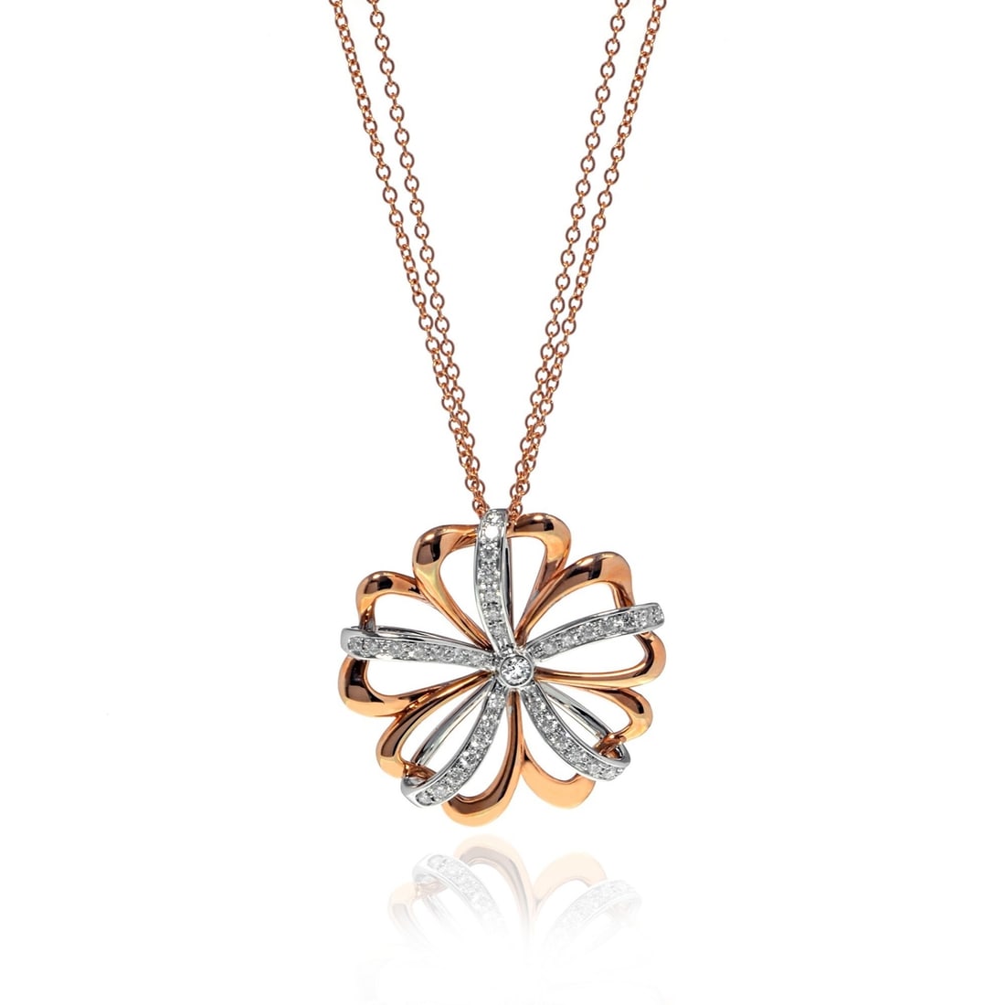 Luca Carati 18K Rose Gold Diamond Flower Pendant Necklace 0.87Cttw: Luca Carati 18K Rose Gold Diamond Flower Pendant Necklace 0.87Cttw This exquisite Luca Carati diamond flower pendant necklace is a stunning combination of 18K rose gold and white gold. The pendant sho