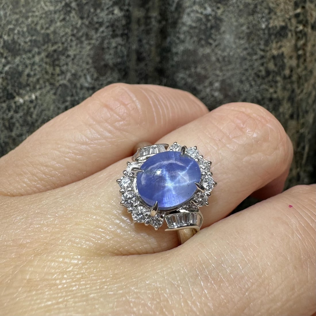 GIA Ceylon Star Sapphire Diamond Platinum Cocktail Ring 6.5: GIA Ceylon Star Sapphire Diamond Platinum Cocktail Ring 6.5 This platinum cocktail ring features a natural, untreated Ceylon star sapphire certified by GIA, weighing exactly 5.20 carats. The oval doub