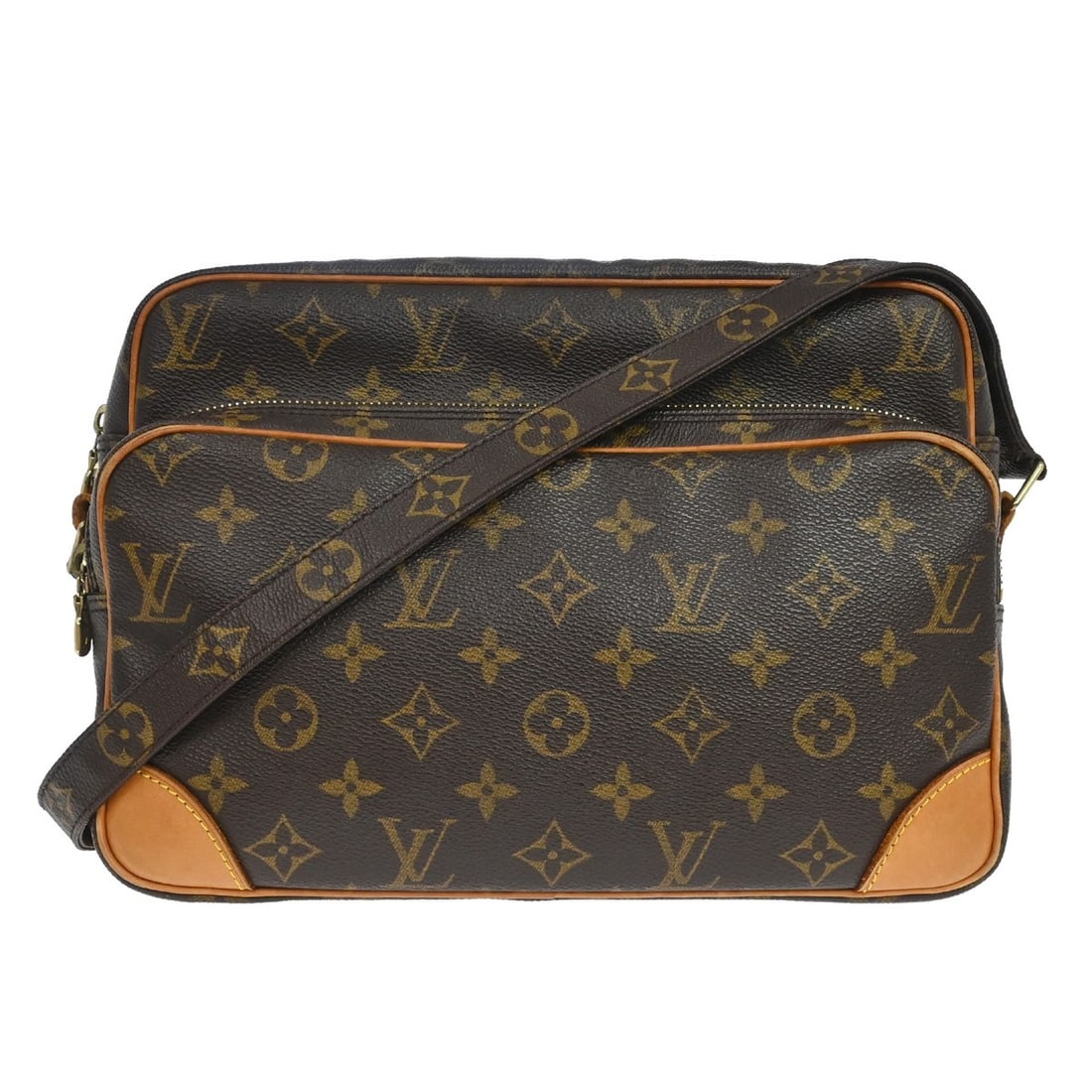 Louis Vuitton Nile Monogram Canvas Crossbody Bag M45244: Louis Vuitton Nile Monogram Canvas Crossbody Bag M45244 Vintage Louis Vuitton Nile crossbody shoulder bag in brown Monogram canvas and leather. This unisex medium bag features a buckle closure, crossb