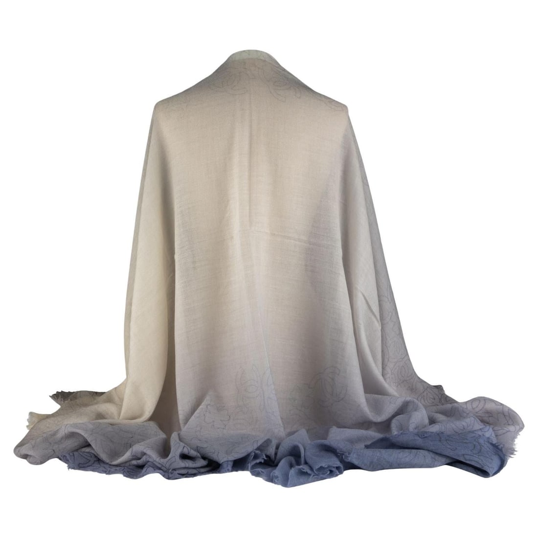 Chanel Ombre Cashmere Space Shawl 72x56 Italy 21st Century: Chanel Ombre Cashmere Space Shawl 72x56 Italy 21st Century Elevate your wardrobe with this stunning Chanel Ombre Cashmere Space Shawl. Crafted in Italy, this luxurious shawl showcases a beautiful grad