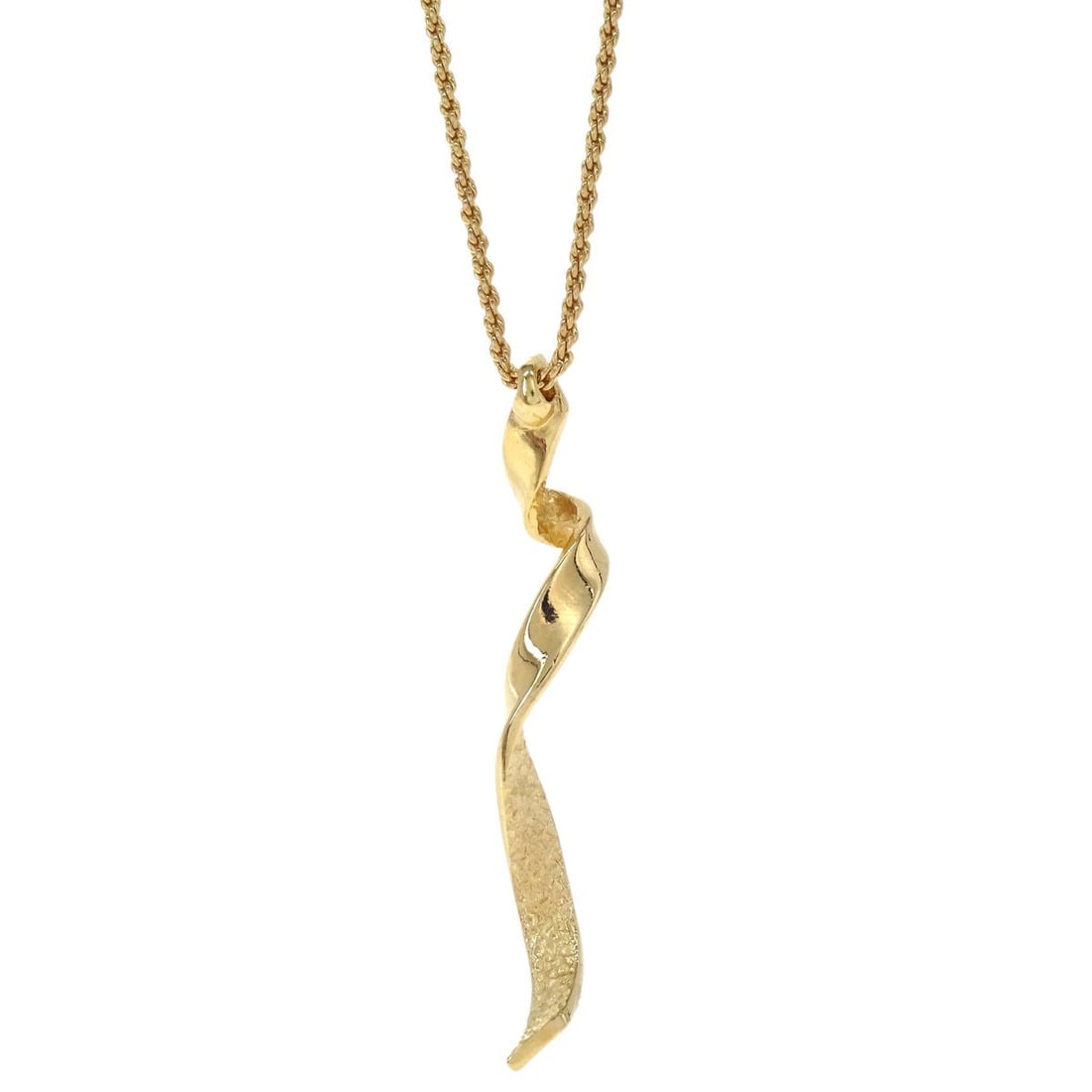 Dior Gold Plated Pendant Necklace Vintage Charm: Dior Gold Plated Pendant Necklace Vintage Charm Vintage Christian Dior pendant necklace in a gold color finish with a charm-style pendant. This gold-plated necklace is noted to be in great condition w