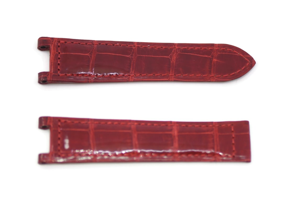 Cartier Authentic Red Leather Wristwatch Band 20mm: Cartier Authentic Red Leather Wristwatch Band 20mm This Cartier wristwatch band features a vibrant red leather design, perfect for adding a pop of color to your timepiece. With a band width of 20 mm, 