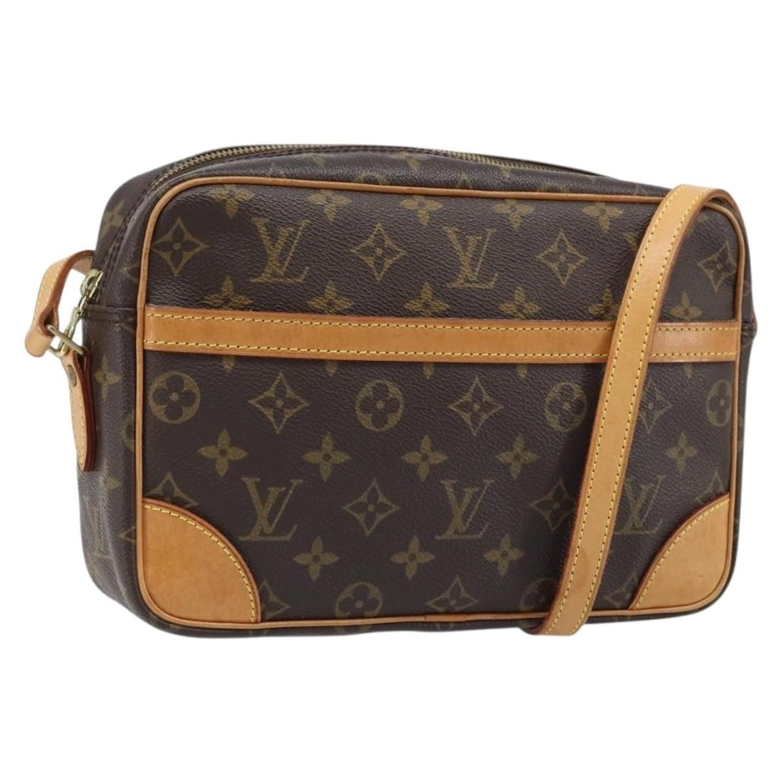 Louis Vuitton M51274 Trocadero 27 Monogram Canvas Shoulder Bag: Louis Vuitton M51274 Trocadero 27 Monogram Canvas Shoulder Bag Louis Vuitton Trocadero 27 shoulder bag in Monogram canvas, made in France. This women's bag features an adjustable shoulder strap and is