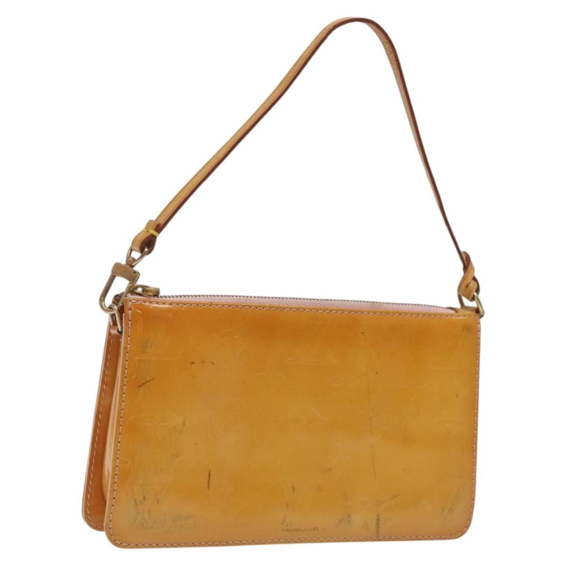 Marshmallow Pink Vernis Lexington Patent Leather Pouch by Louis Vuitton M91057: Marshmallow Pink Vernis Lexington Patent Leather Pouch by Louis Vuitton M91057 This Louis Vuitton Vernis Lexington pouch is crafted from marshmallow pink patent leather and features a compact, rectang