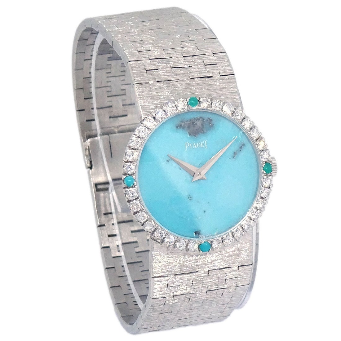 Piaget 9706A6 Tradition Turquoise 18KWG Manual Wind Wristwatch: Piaget 9706A6 Tradition Turquoise 18KWG Manual Wind Wristwatch Vintage Piaget Tradition reference 9706A6 manual-winding wristwatch with a round white gold case, silver-tone white gold band, and blue t