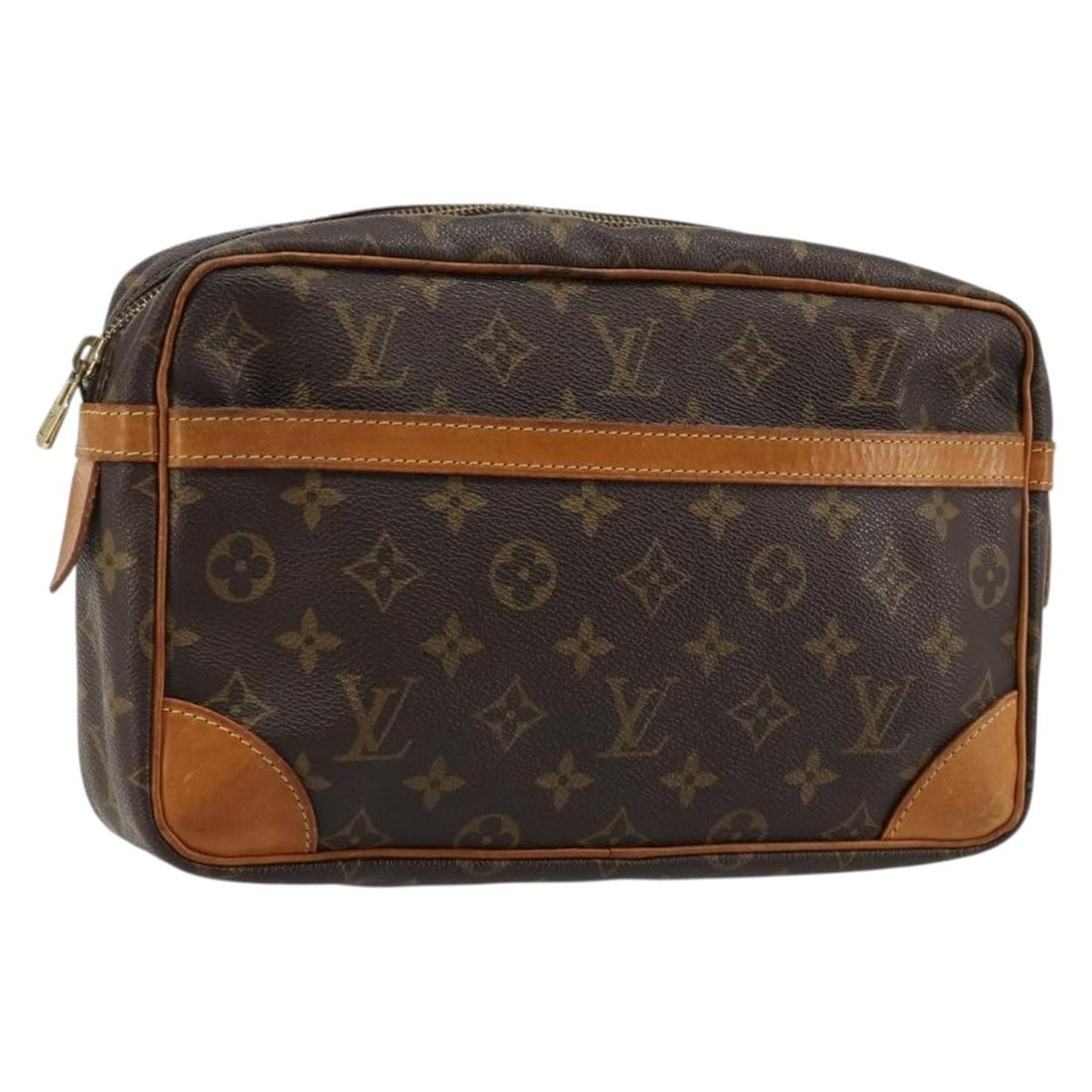 Louis Vuitton Monogram Canvas Compiegne 28 Clutch M51845: Louis Vuitton Monogram Canvas Compiegne 28 Clutch M51845 This Louis Vuitton Compiegne 28 clutch bag features the iconic Monogram Canvas and is designed for women. Made in France, it is a classic clutc