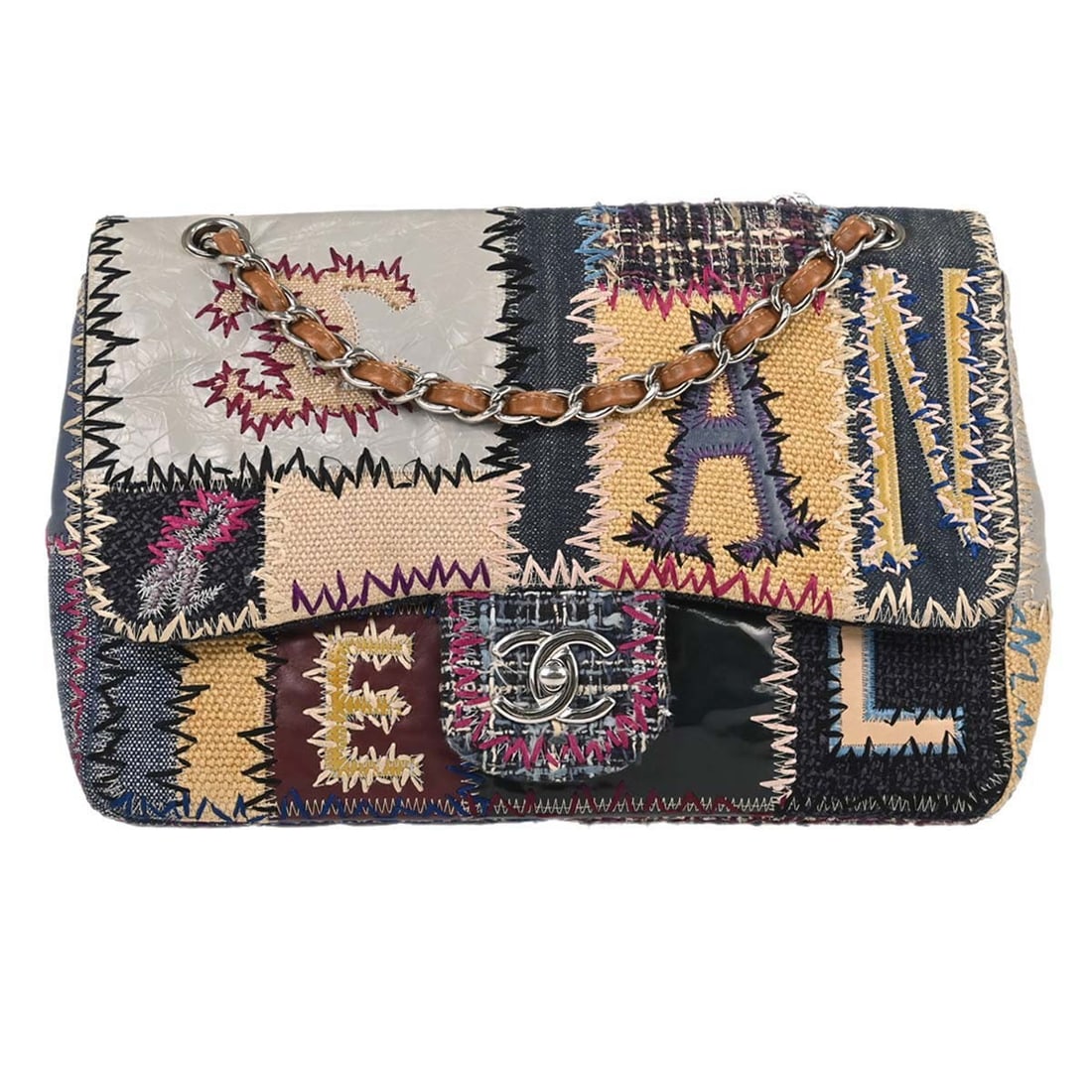 CHANEL Jumbo Patchwork Shoulder Bag Beige Tweed Leather: CHANEL Jumbo Patchwork Shoulder Bag Beige Tweed Leather Chanel patchwork jumbo shoulder bag in a beige multicolor design with tweed and mixed-material construction. This women's shoulder bag features 