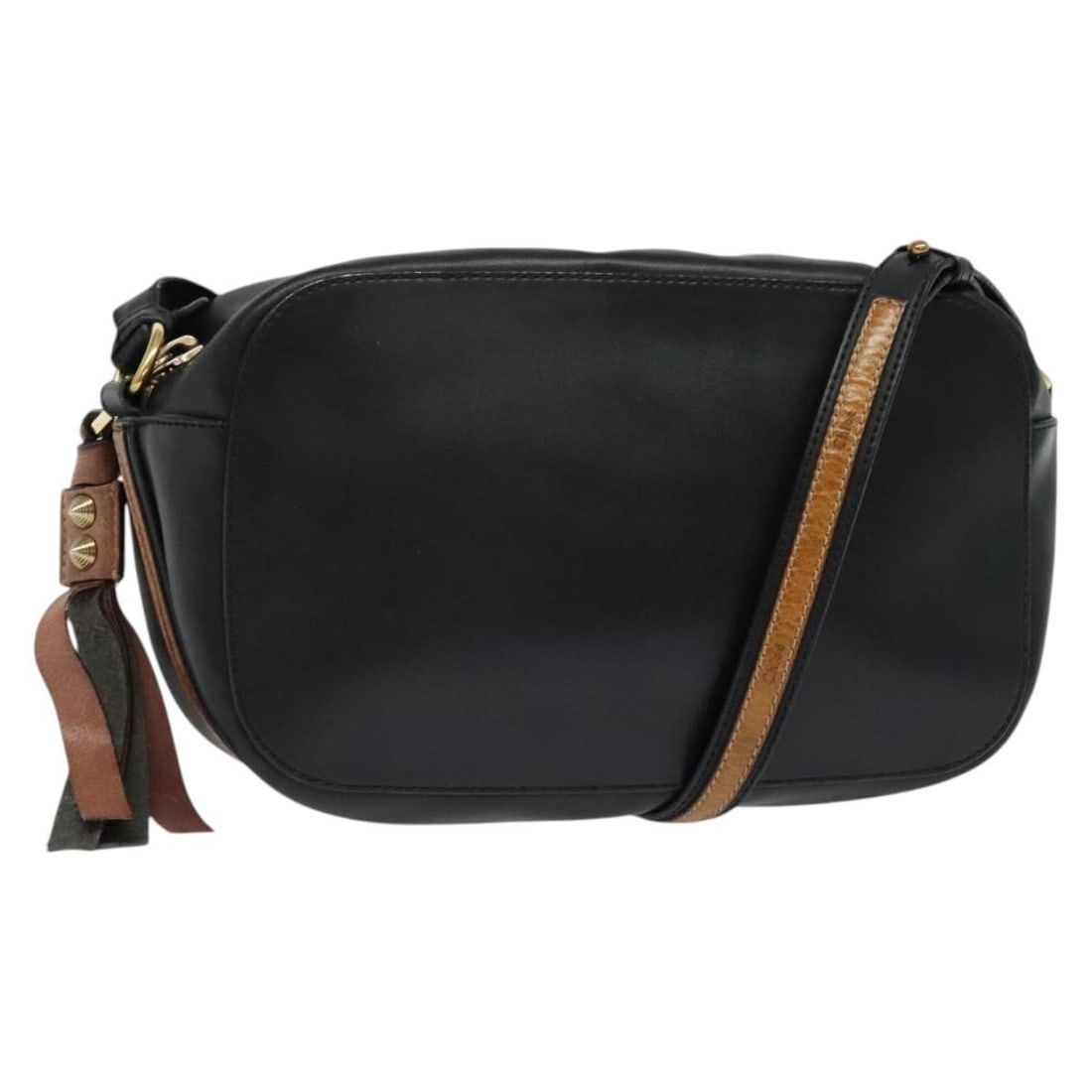 Chloe Black Gold Leather Shoulder Bag Auth gh654: Chloe Black Gold Leather Shoulder Bag Auth gh654 This Chloe Shoulder Bag is a stylish and functional accessory crafted from high-quality leather. The exterior features a sleek black and gold color sch