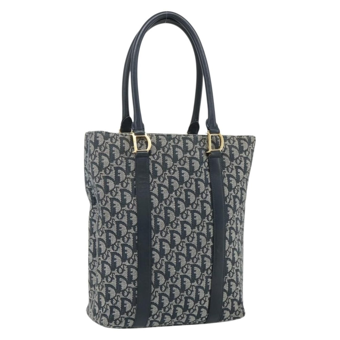 Christian Dior Trotter Canvas Navy Gold Tote Bag Italy: Christian Dior Trotter Canvas Navy Gold Tote Bag Italy This Christian Dior Trotter Canvas Tote Bag features a navy and gold colorway and is crafted from the signature Trotter canvas. The bag is design