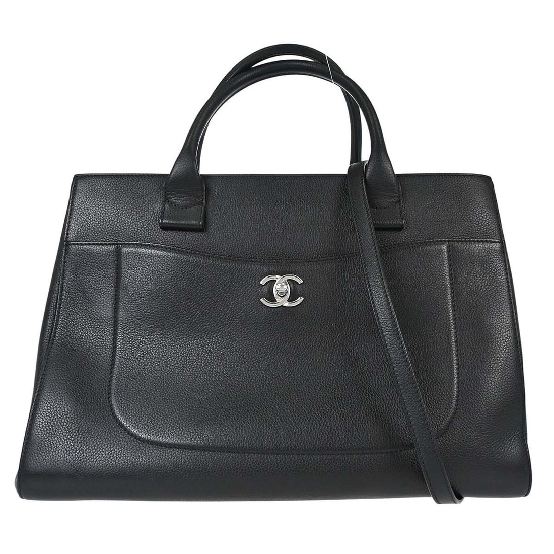 CHANEL Neo Executive Cerf black calfskin 2way tote: CHANEL Neo Executive Cerf black calfskin 2way tote Chanel Neo Executive Cerf 2-way tote bag in black calfskin with double handles and a magnetic closure. This large women's tote features a black canva